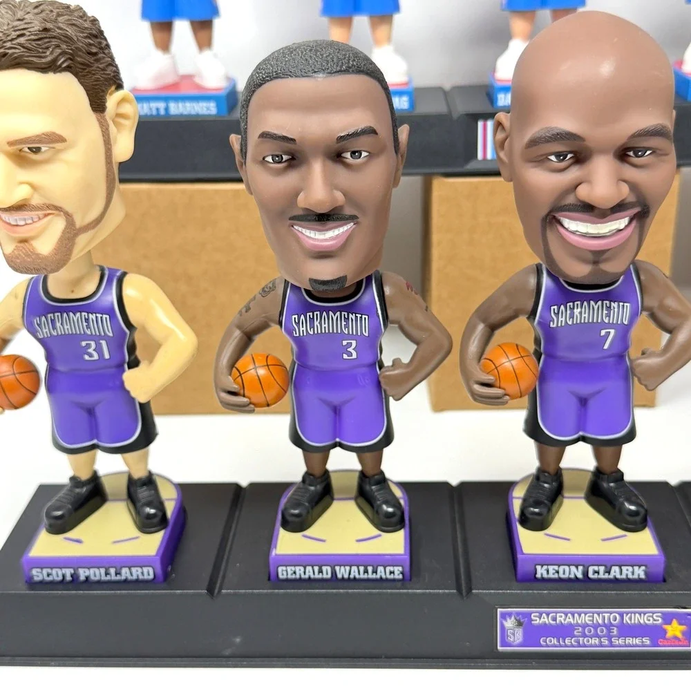 Sacramento Kings Carl's Jr Bobblehead Lot 10 2003 2005 Complete Sets Bases Boxes